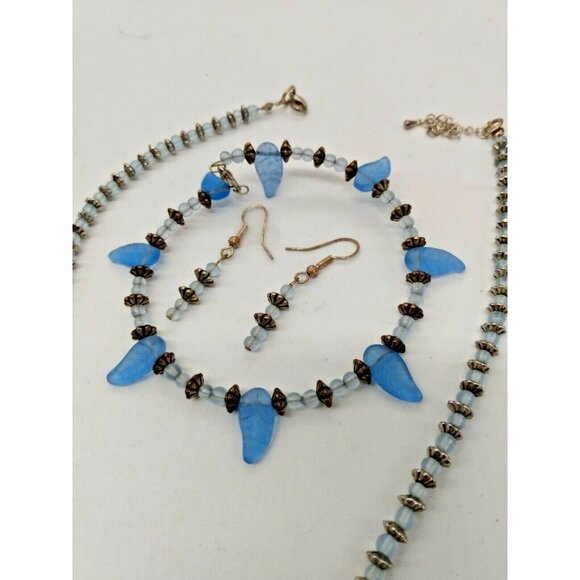 Handstrung Parure Ice Blue Acrylic Necklace, Bracelet & Earrings Set  Metal Bead - Picture 3 of 12